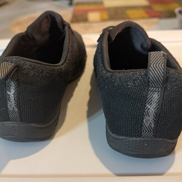 SIZE 9 Skechers Breathe Easy - Infi-Knity Relaxed Fit Slip-In Sneakers - Black - Picture 7 of 15